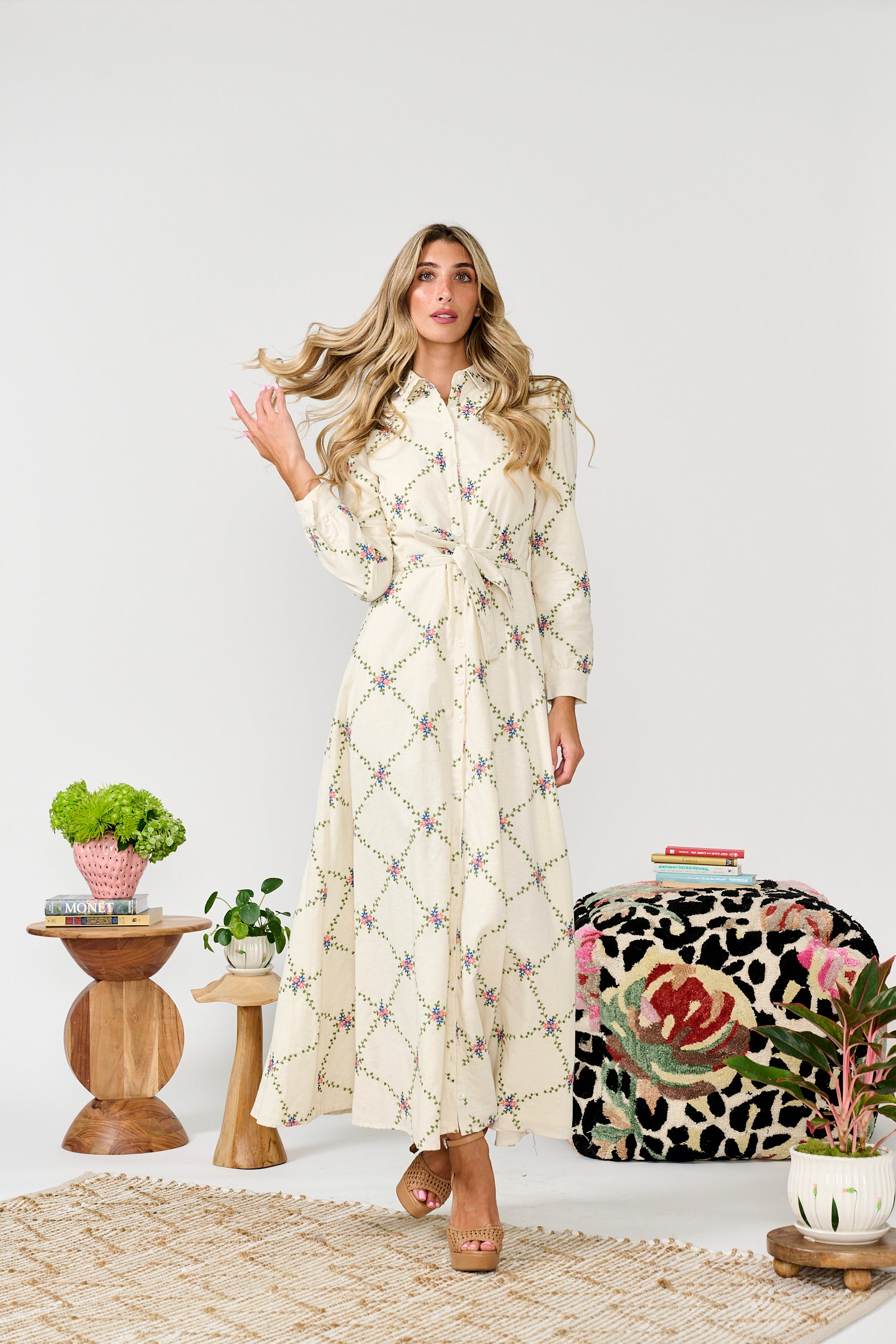 PAPER PARACHUTE LINEN EMBROIDERED BUTTONDOWN DRESS