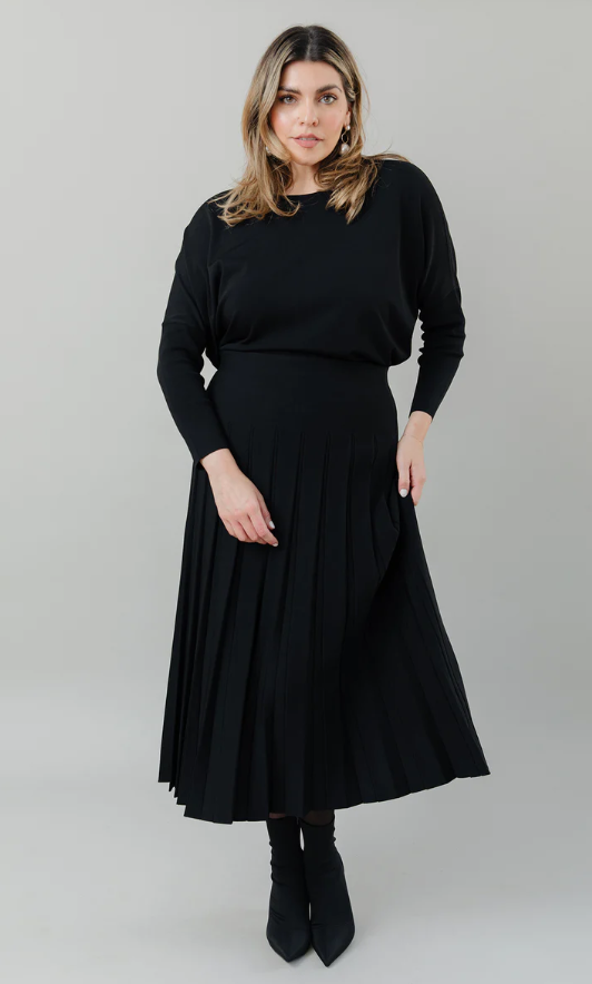 APPARALEL MAXI INFINITY KNIT SKIRT