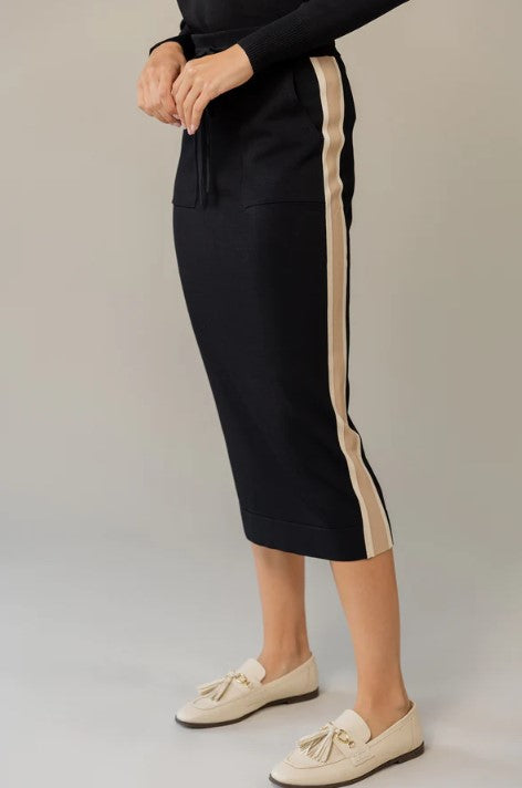 APPARALEL CIRA VARSITY SKIRT