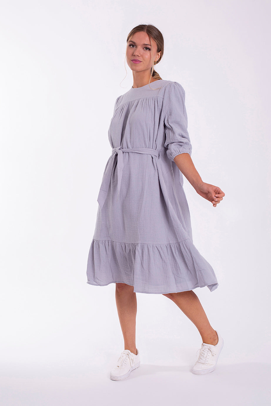 CONCEPT GAUZE RUFFLE BOTTOM DRESS