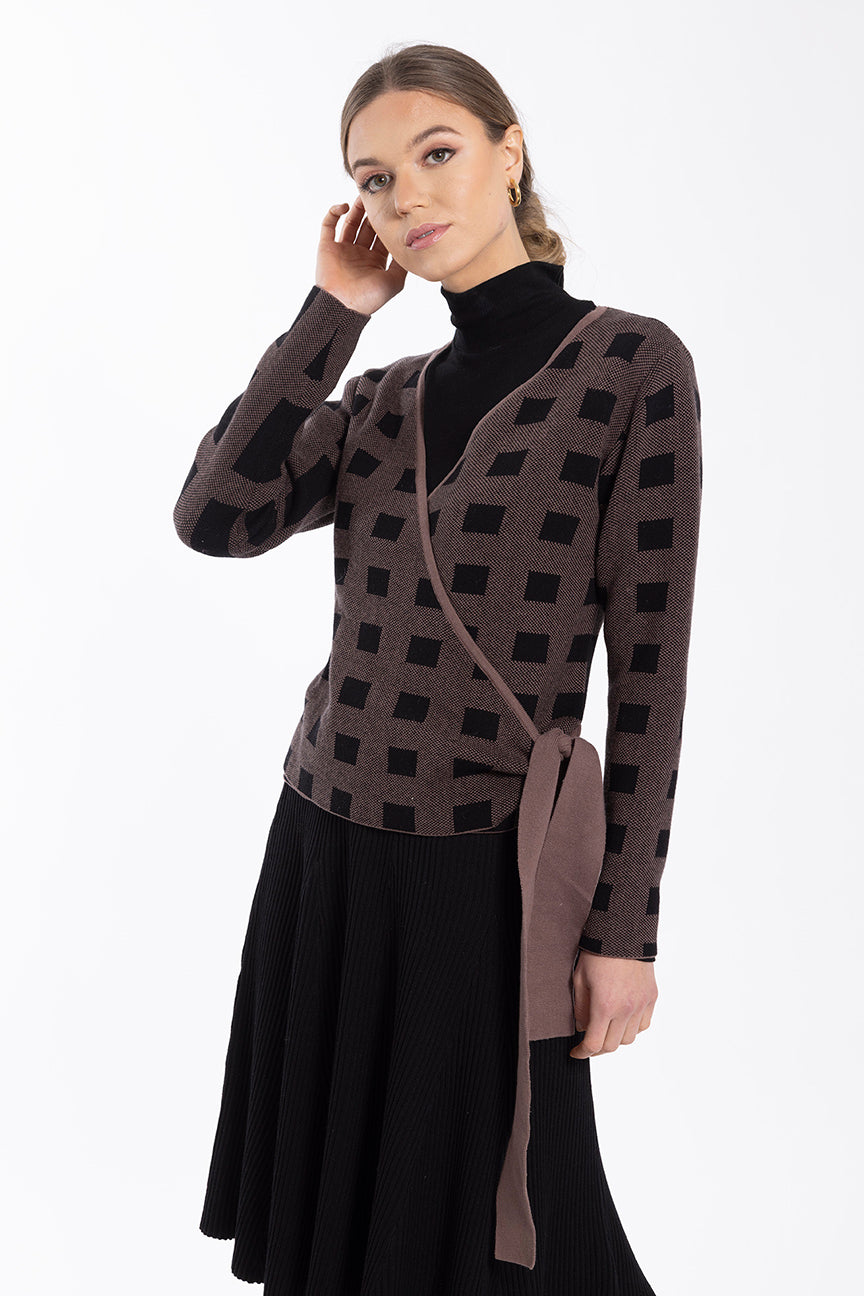CONCEPT BOXED WRAPPED CARDI