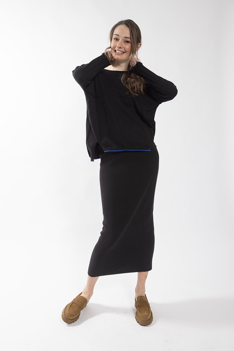 CONCEPT CONTRAST TRIM SWEATER