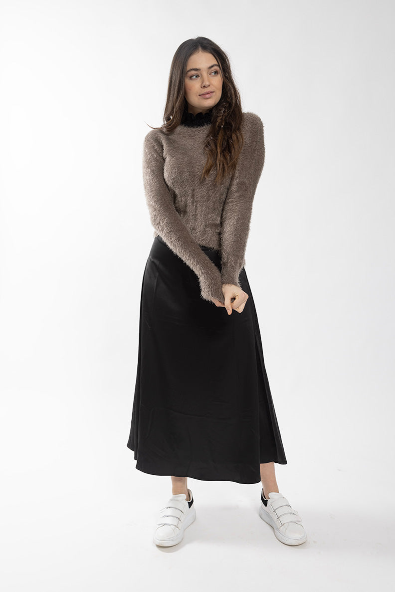 CONCEPT SMOCK NECK FUZZY SWEATER