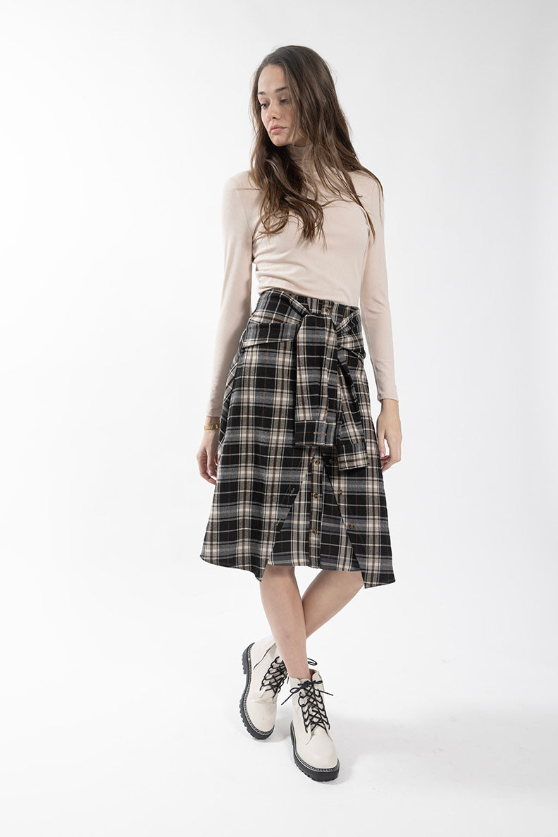 LATITUDE PLAID SLEEVE TIE SKIRT