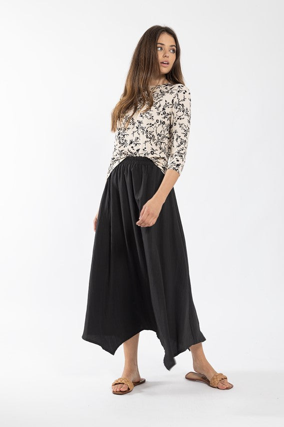MONN FLORAL V-NECK TEE