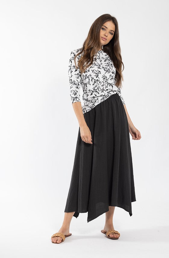 MONN FLORAL V-NECK TEE