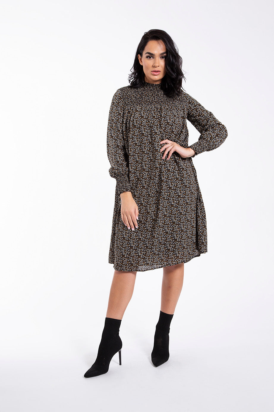 MAPLE & CLIFF SMOCKED SHOULDER SWING DRESS