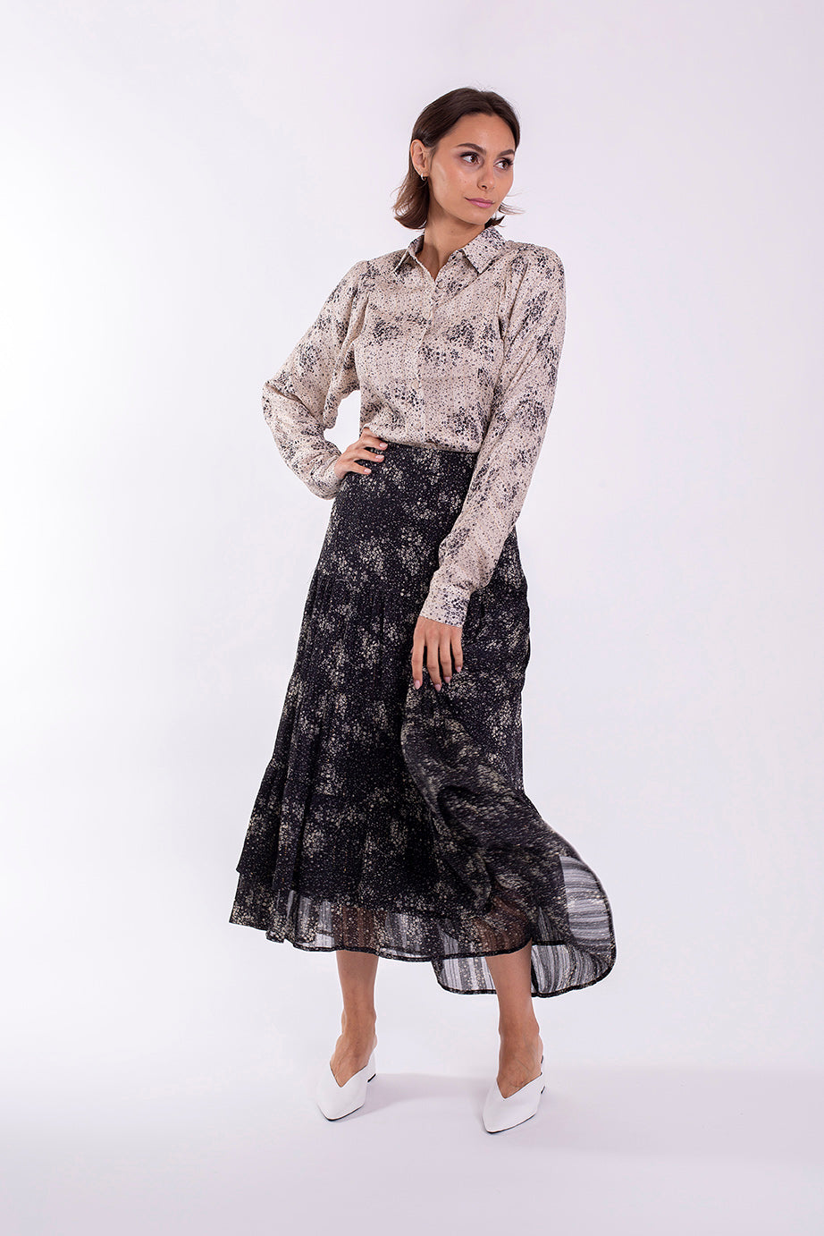 MAPLE & CLIFF FLORAL HIGH LOW SKIRT