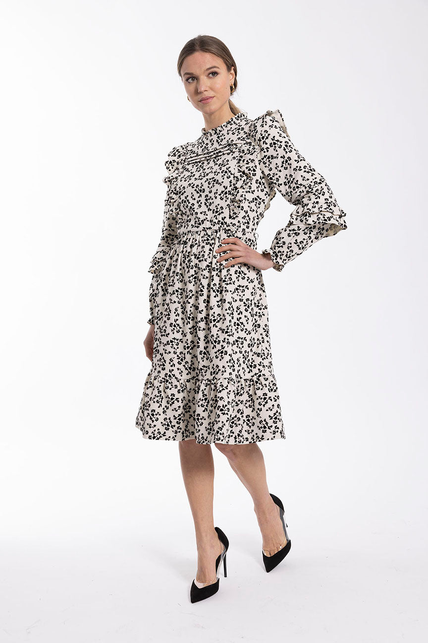 MAPLE & CLIFF FLORAL RUFFLE DETAIL DRESS
