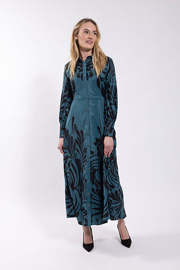 MAPLE & CLIFF Enlarged Paisley Print Shirt Dress