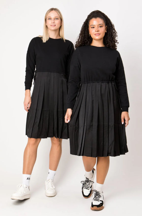 LUNELLA SILKY PLEATED BOTTOM SWEATSHIRT COMBO DRESS