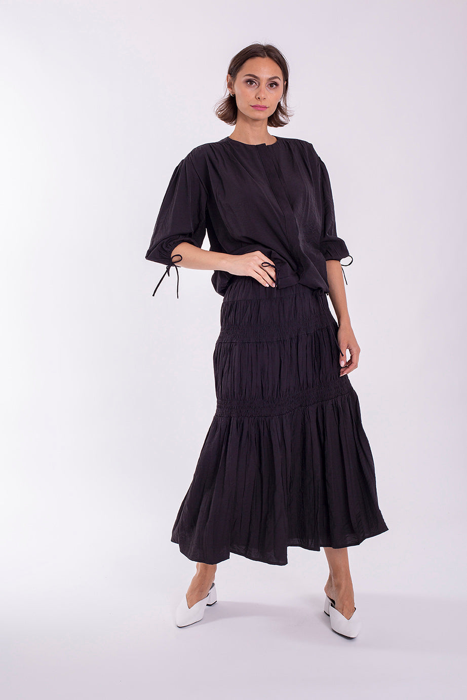 STATIC DRAWSTRING BUTTON BLOUSE