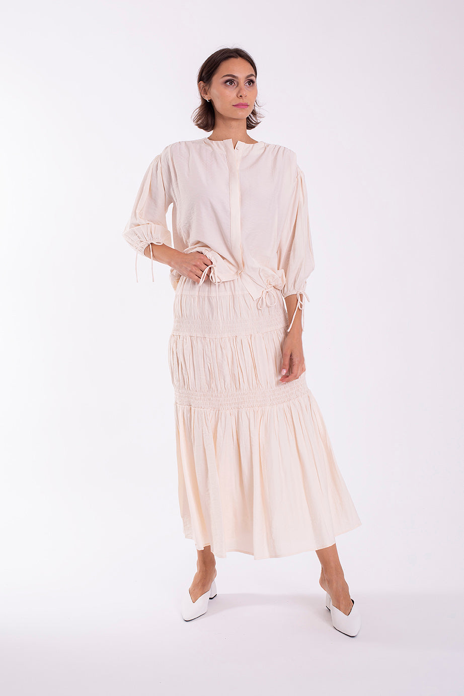 STATIC DRAWSTRING BUTTON BLOUSE
