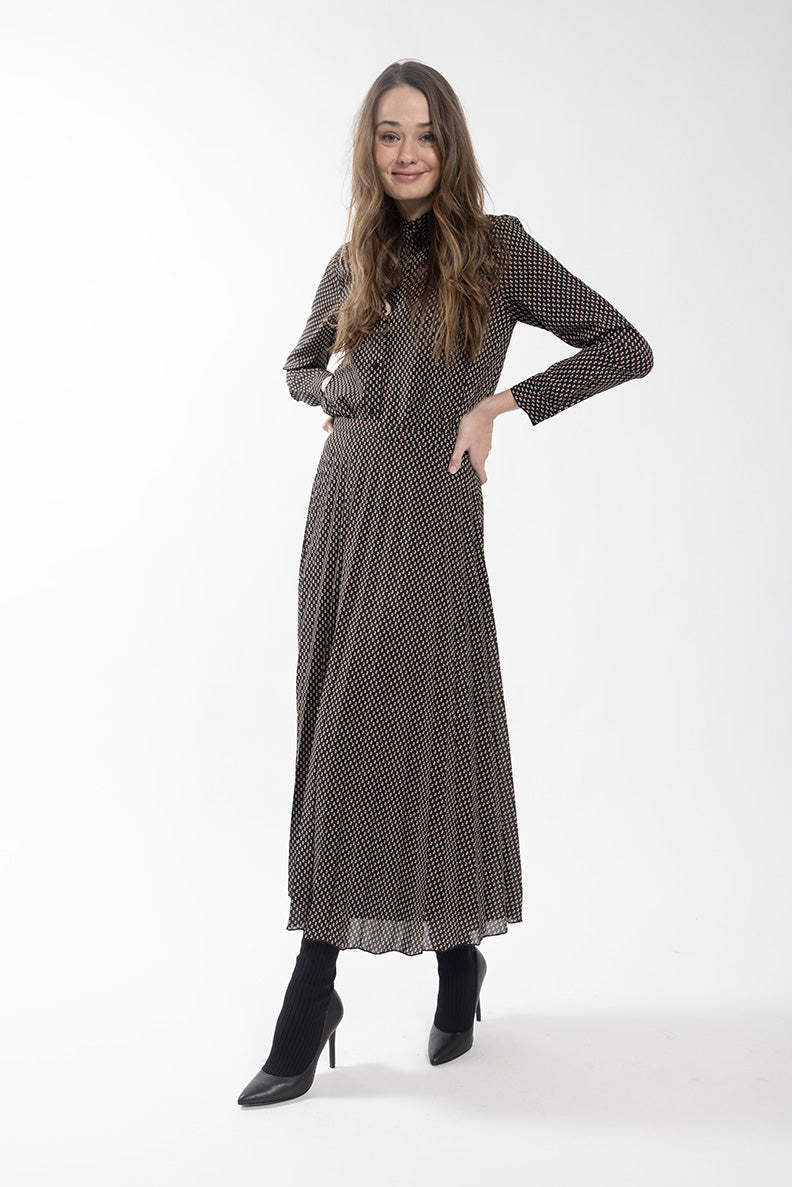 STATIC GEO PRINT PLEATED SKIRT