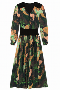 WRONG SIDE OF RIGHT PRINTED DRESS W KNIT SHOULDERS AND WAIST