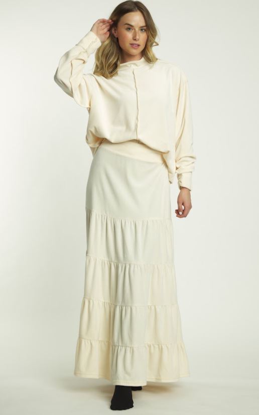 BA6 VELVET TOP W EXPOSED SEAMS