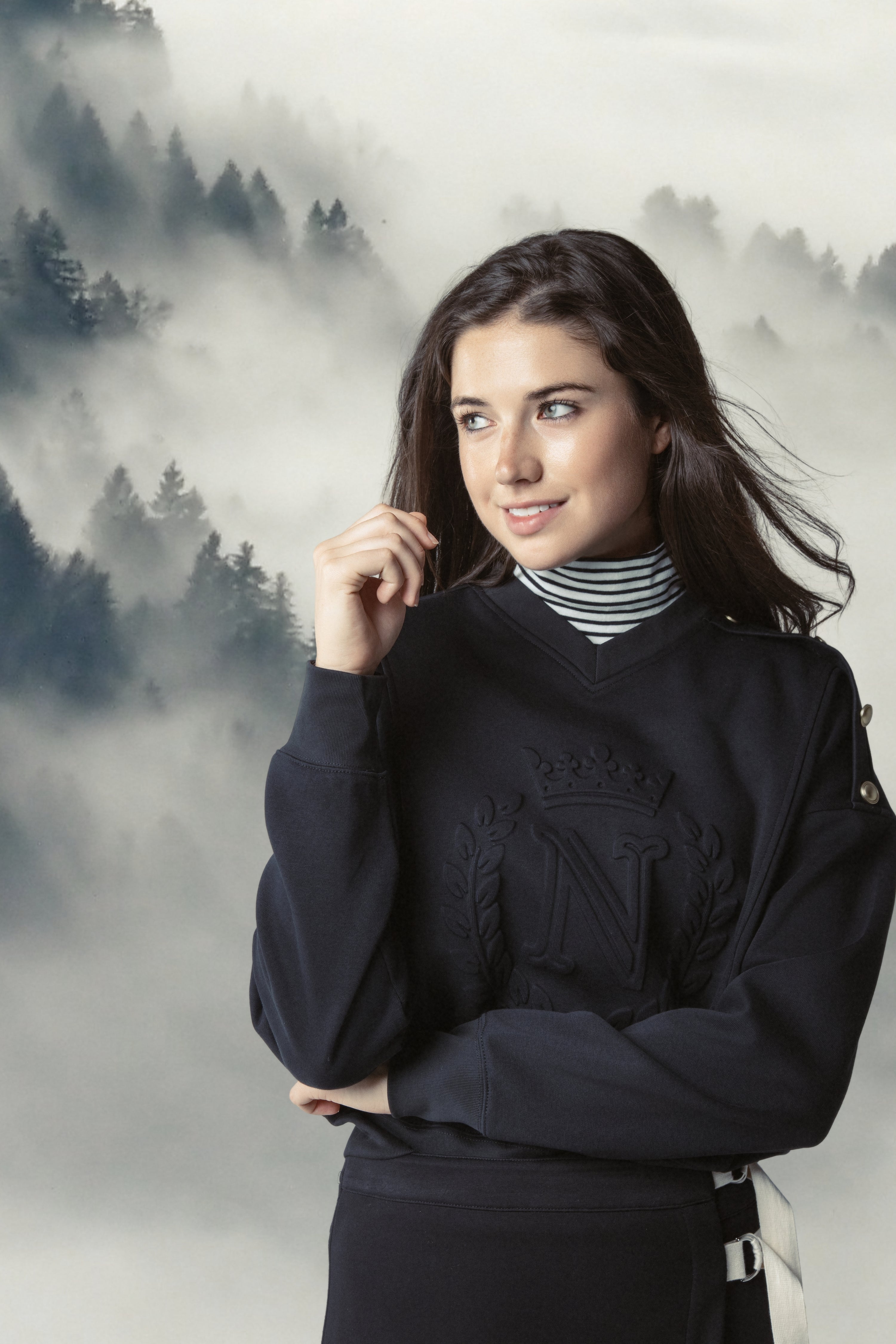 NUE MIRA SWEATSHIRT
