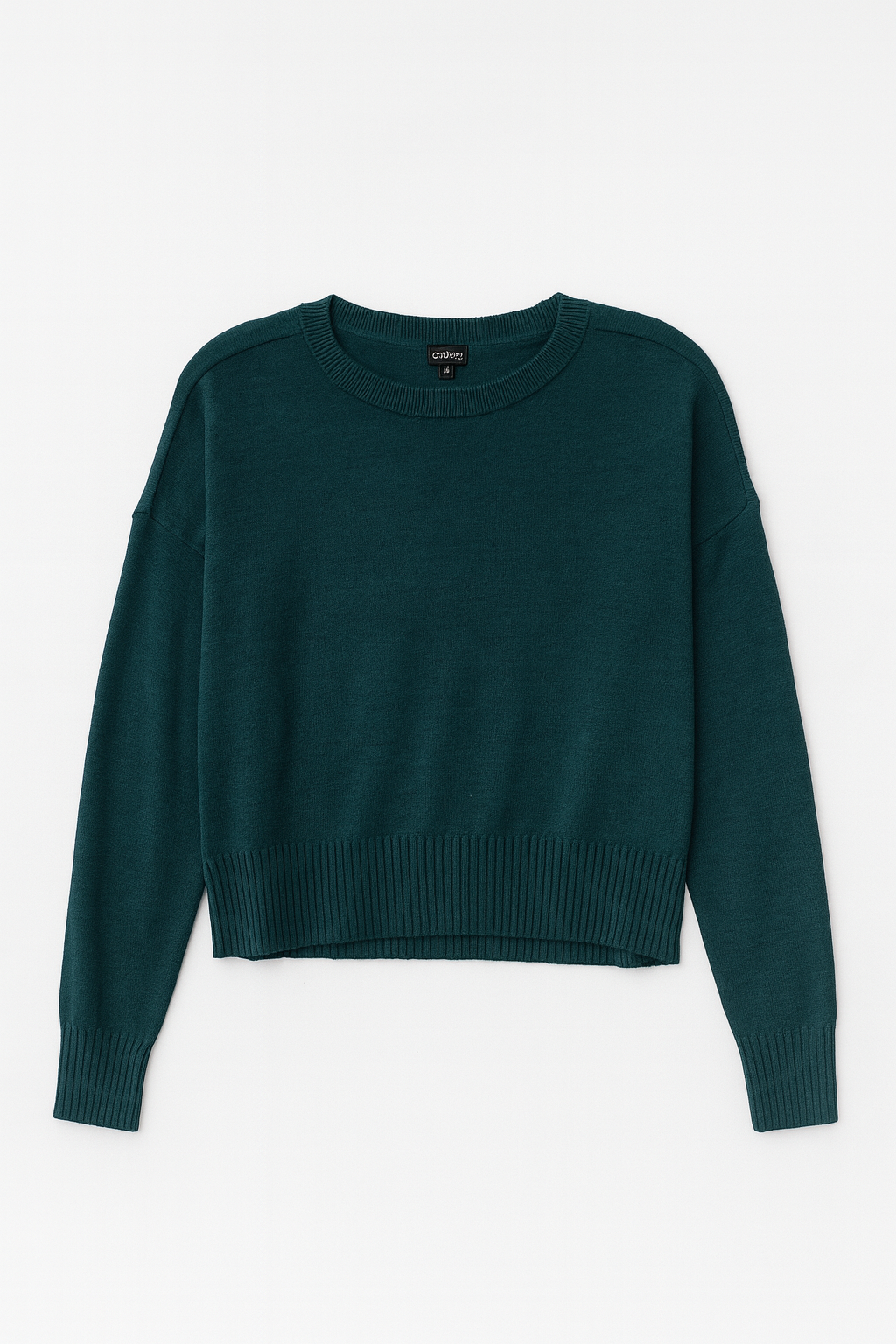 CONCEPT Cropped Sweater with Styleized Raglan Sleeve