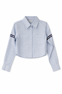 MYSTTE STRIPED COLLARED CROPPED SHIRT