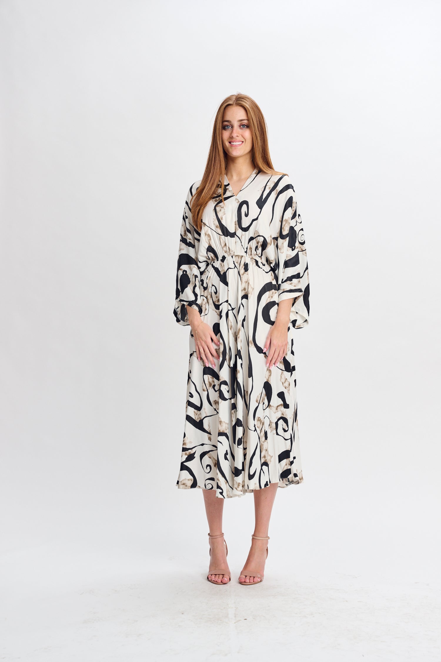 PARCELLE WHITE BLACK SWIRL DESIGN DRESS