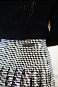APPARALEL HOUNDSTOOTH INFINITY SKIRT