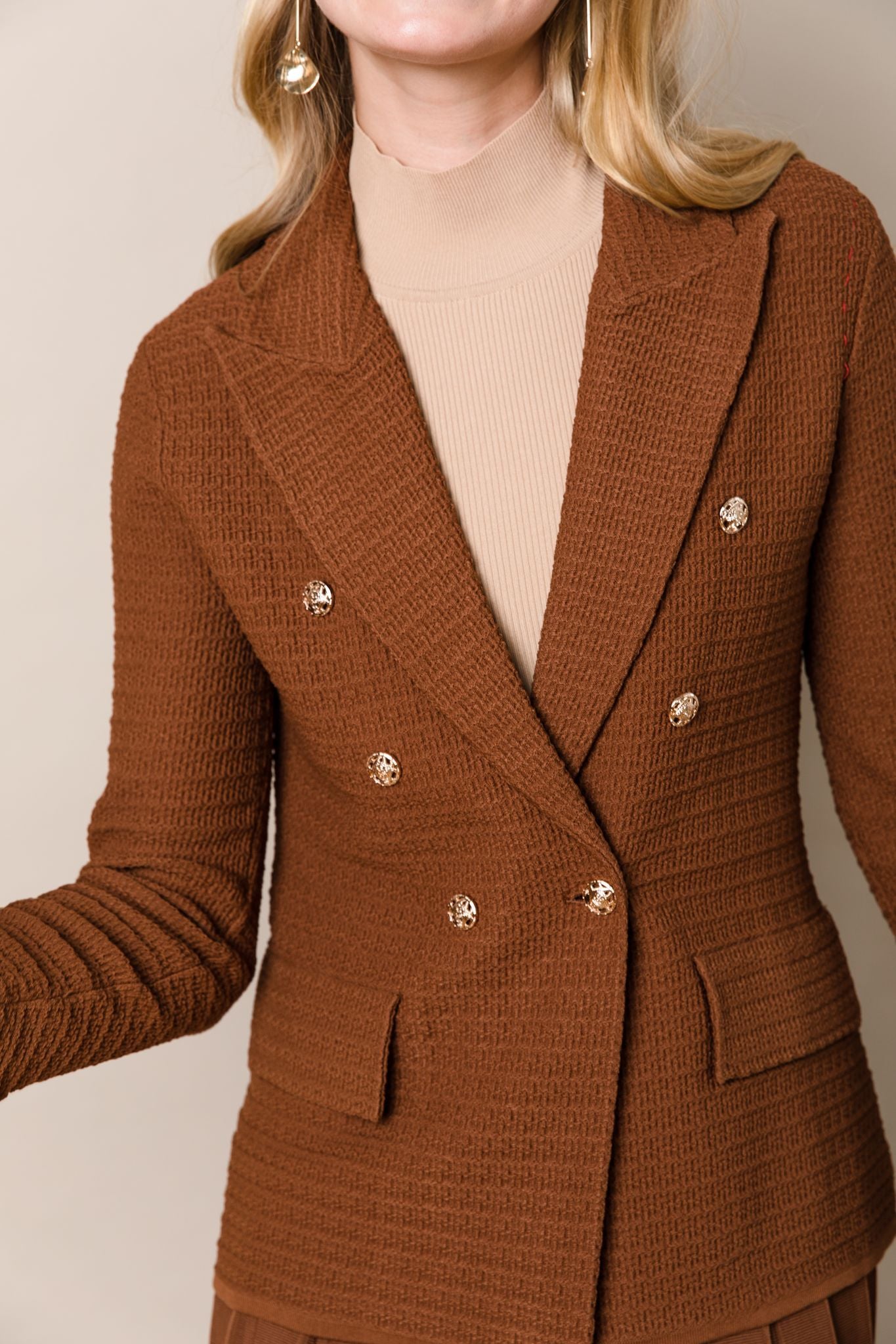 APPARALEL KNIT BLAZER W GOLD BUTTONS
