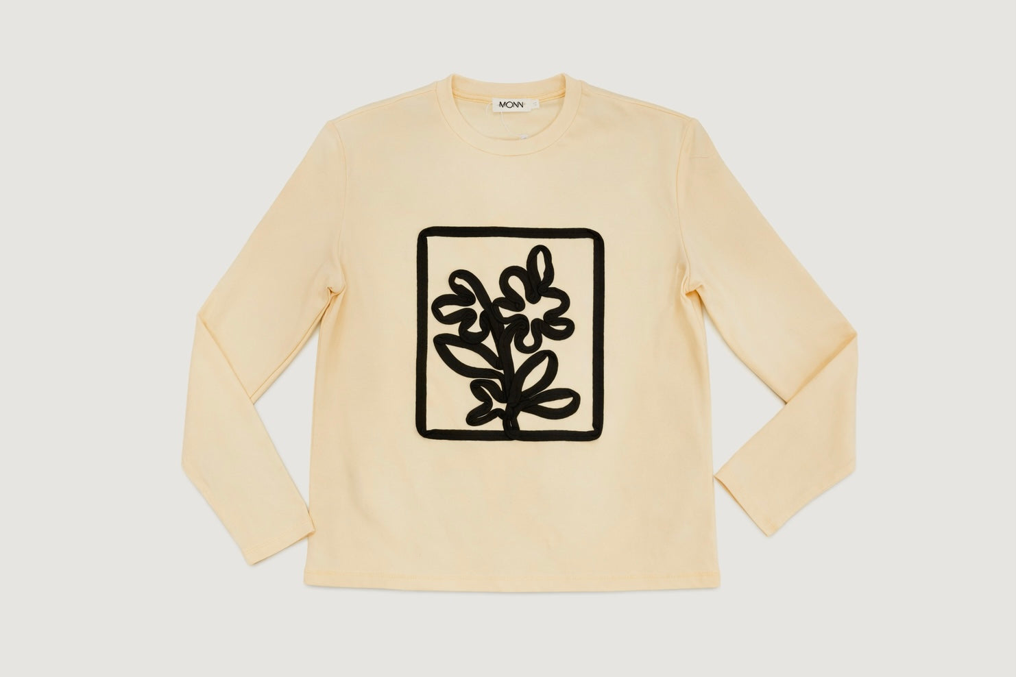 MONN Flower Framed Tee