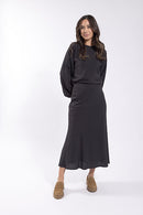 BLACK Basic Blouse