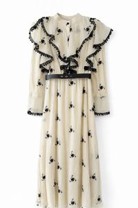 QUI PRIVE BELTED EMBROIDERED DRESS
