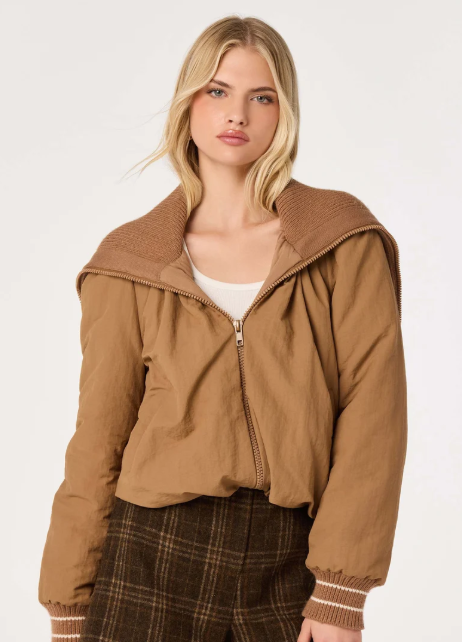 ASTR CASEY SAILOR COLLAR-PUFFER JACKET