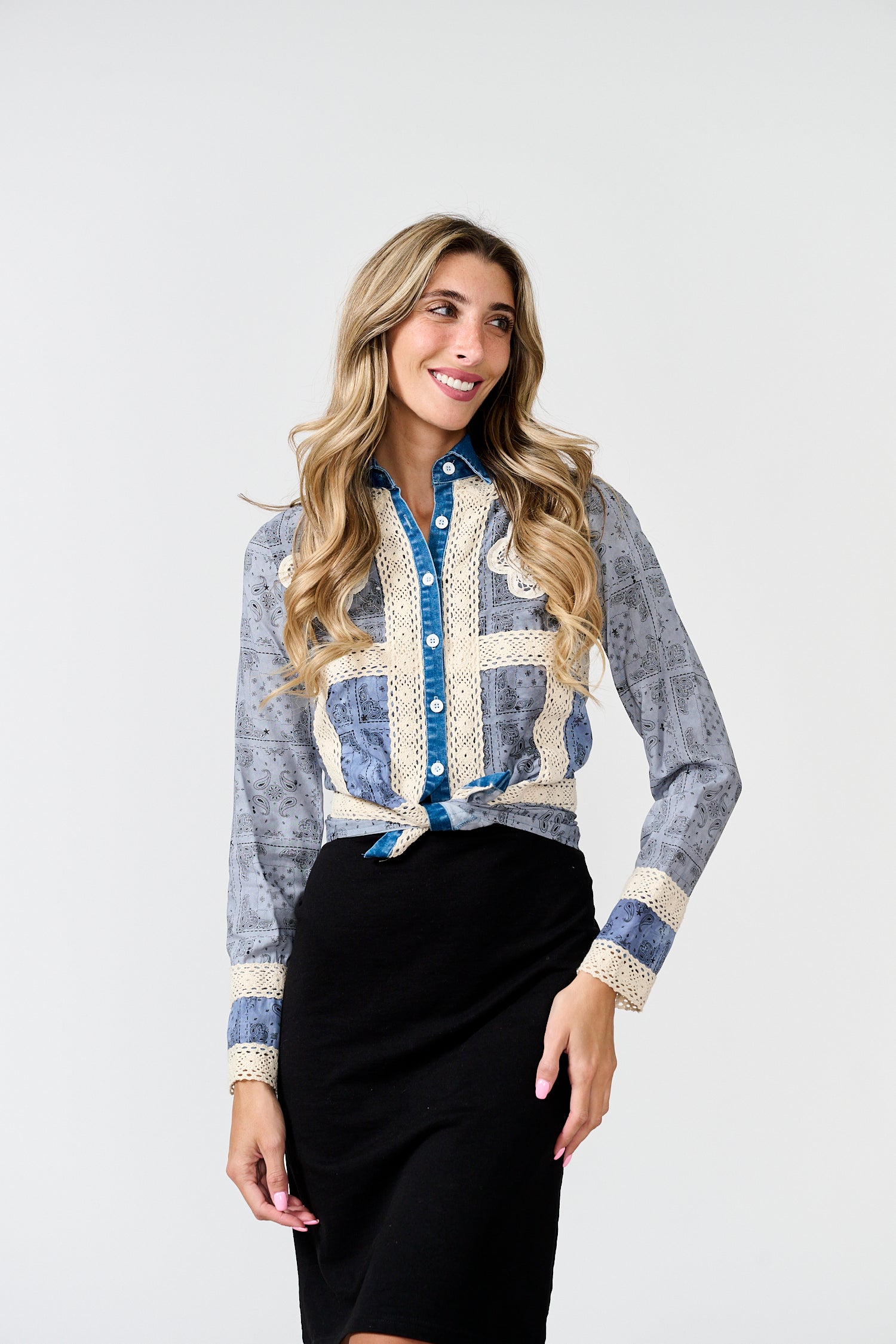 PAPER PARACHUTE BANDANA EMBROIDERED SHIRT W DENIM COLLAR