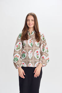 CHLOE & EMMA SHEER PRINTED BUTTON DOWN BLOUSE