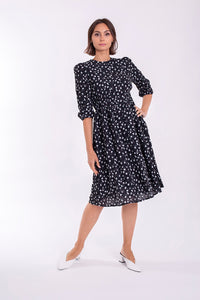 CONCEPT FLORAL SMOCK WAIST DRESS