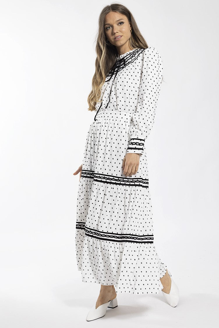 CONCEPT SWISS DOT SKIRT