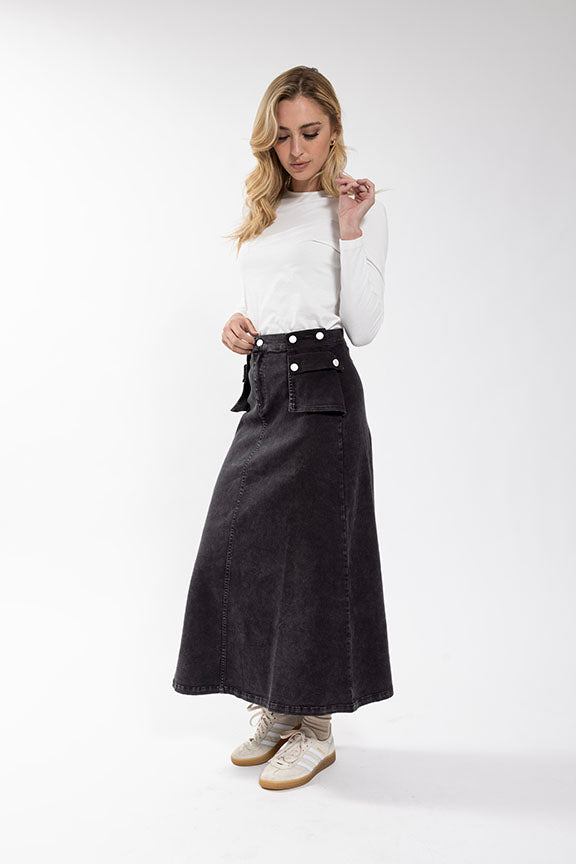 CONCEPT EXAGGERATED POCKET SKIRT