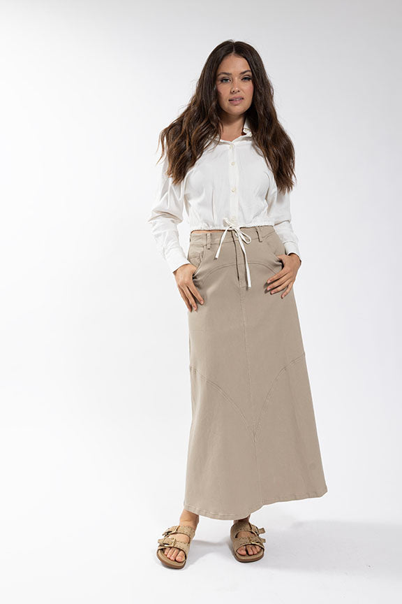 CONCEPT Curve Seam Stretch Denim Skirt