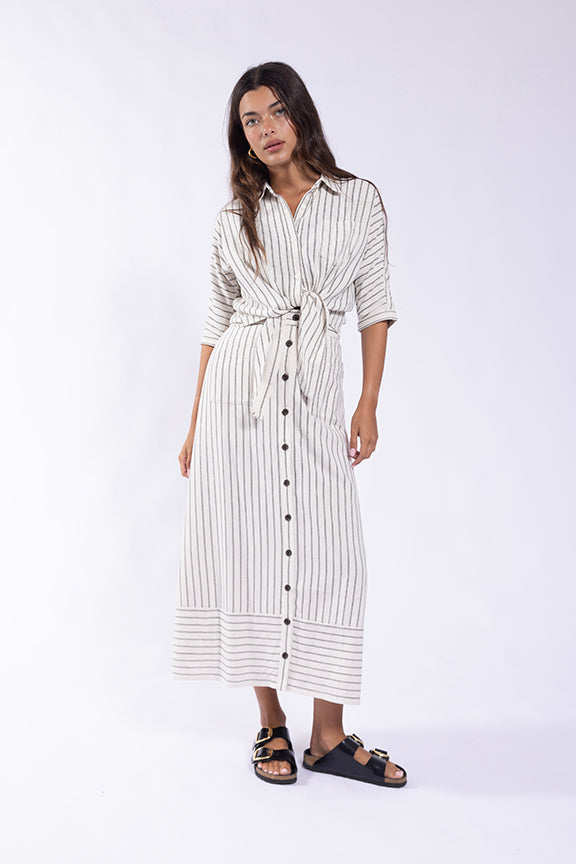 CONCEPT STRIPED BUTTON DOWN TIE FRONT SHIRT