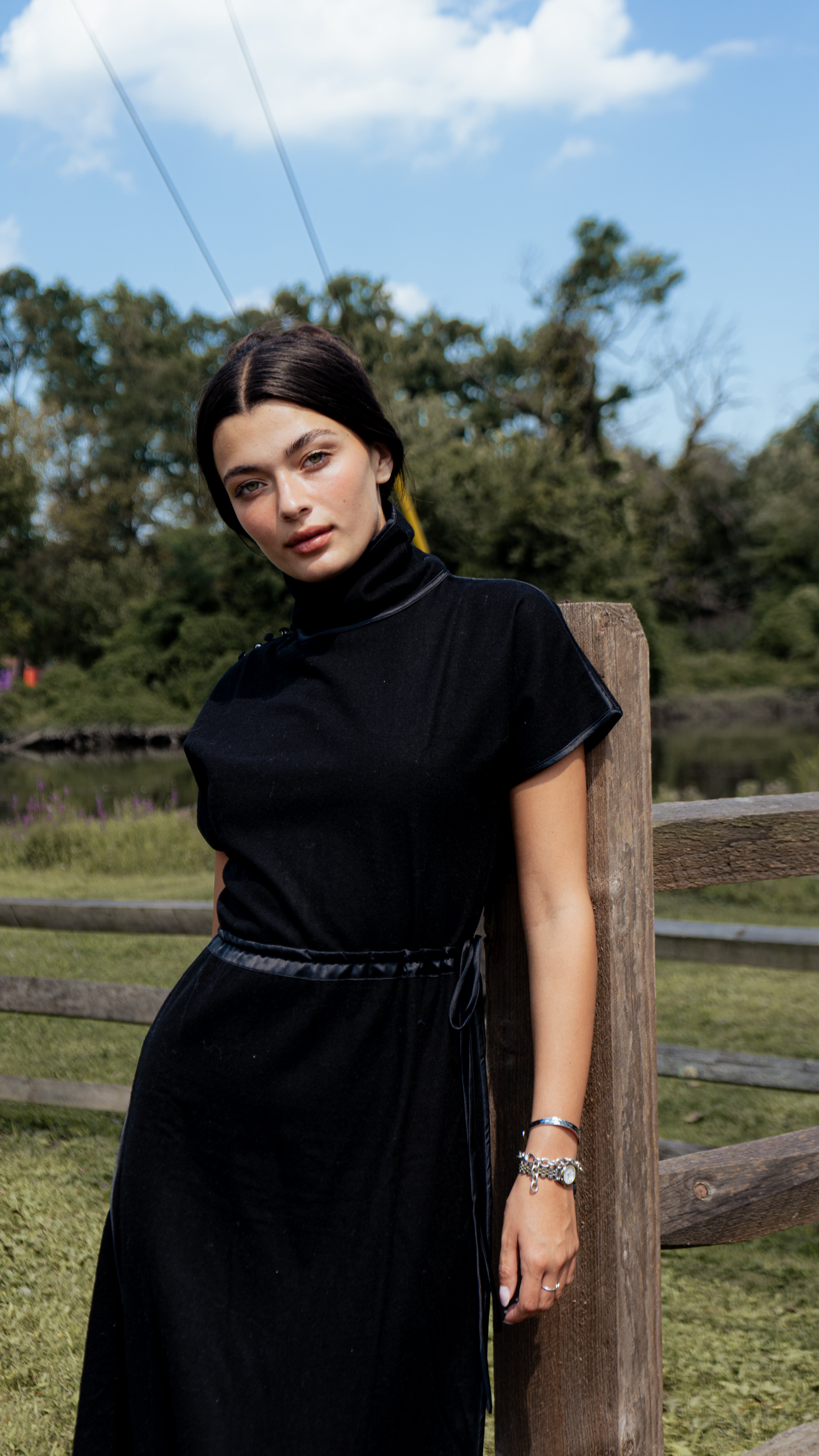 PARIS THREADS SHOULDER BUTTON LEATHER TRIM DRESS PARIS THREADS SHOULDER BUTTON LEATHER TRIM DRESS