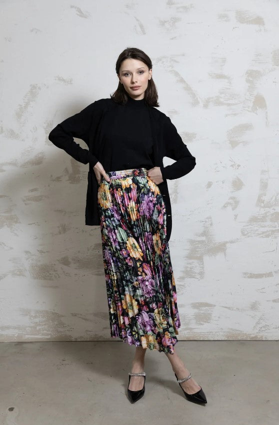 BYRD ARROW PLEATED SKIRT