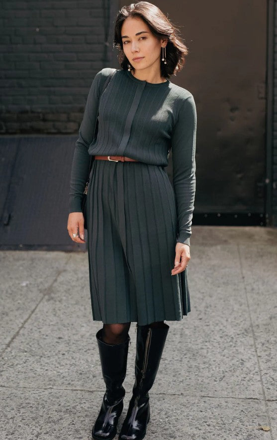 SEWLIP KNIT PLEATED HIDDEN ZIP DRESS
