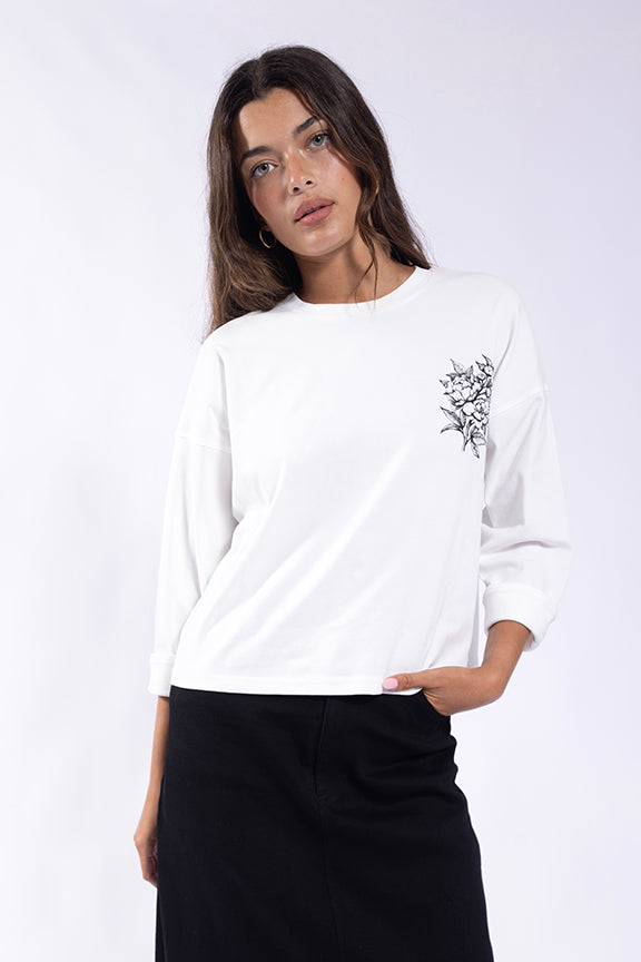 LATITUDE BACK STAMP GRAPHIC RELAXED TEE