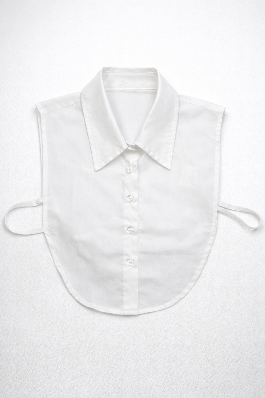 LATITUDE POINTED COLLAR DICKIE