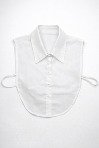 LATITUDE POINTED COLLAR DICKIE