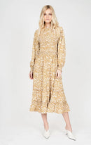 THE MIDDLE SMOCKED RUFFLE HEM FLORAL DRESS
