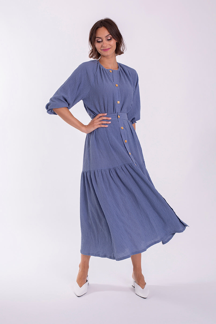 MONN GAUZE TEXTURED BUTTON MIDI SKIRT