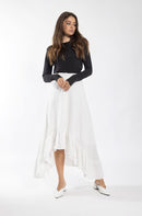 MONN BUTTER REVERSE SEAM TEE