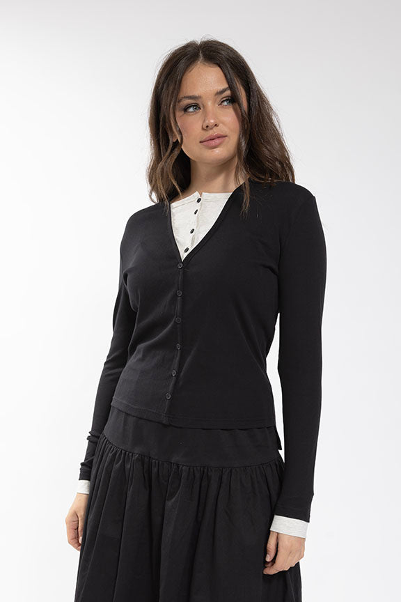 MONN V-Neck Insert Tee