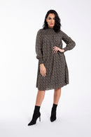MAPLE & CLIFF SMOCKED SHOULDER SWING DRESS