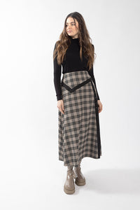 MAPLE & CLIFF PLAID CONTRAST TRIM SKIRT