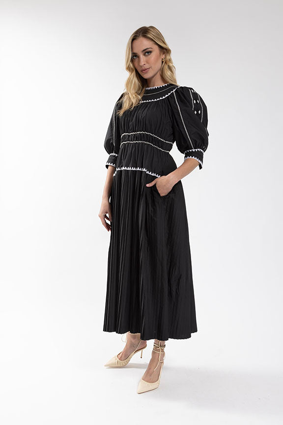 MAPLE & CLIFF Contrast Embroidered Dress